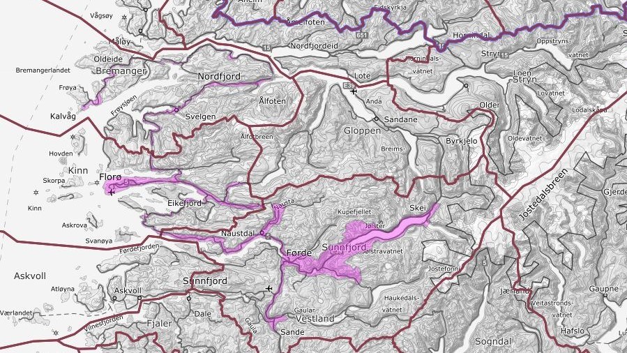Kartutsnitt som viser prosjektområde for Kinn Bremanger Sunnfjord Laser 2023 i rosa skravur