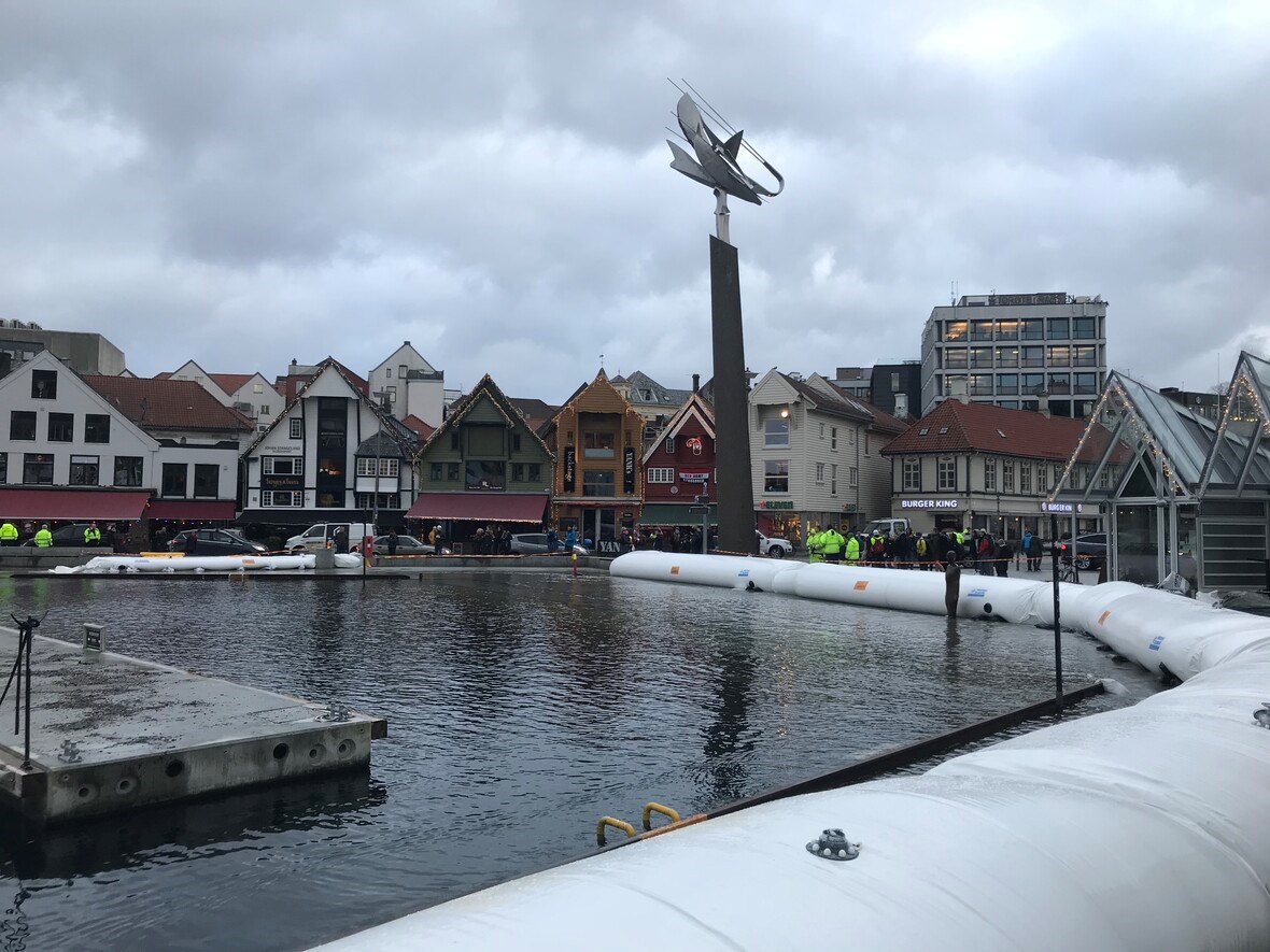 Storm surge in Vågen in Stavanger february 2020. Photo: Jostein Berggraf