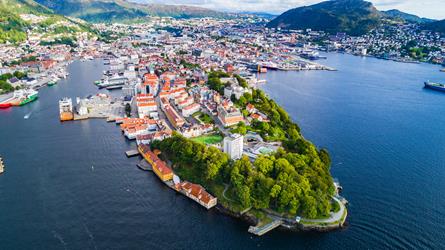 Flyfoto av Gamlebyen i Bergen (foto: Kartverket)