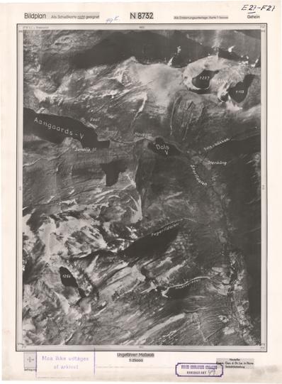 Romsdals amt nr 49: E27 og F26, N8732